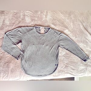 Women AU Tech Twist long sleeve